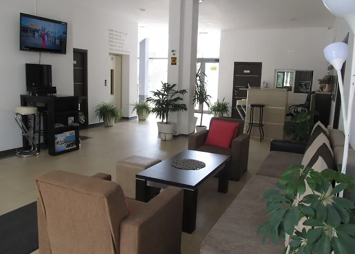 Отель Cote Dazure 3*