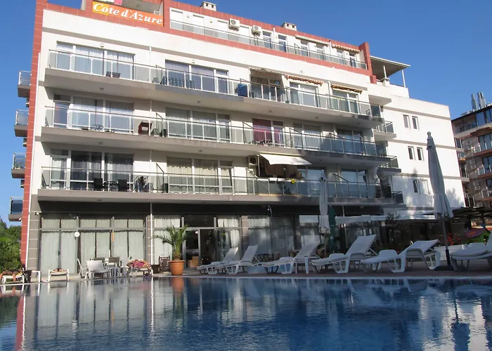 Cote Dazure Солнечный берег